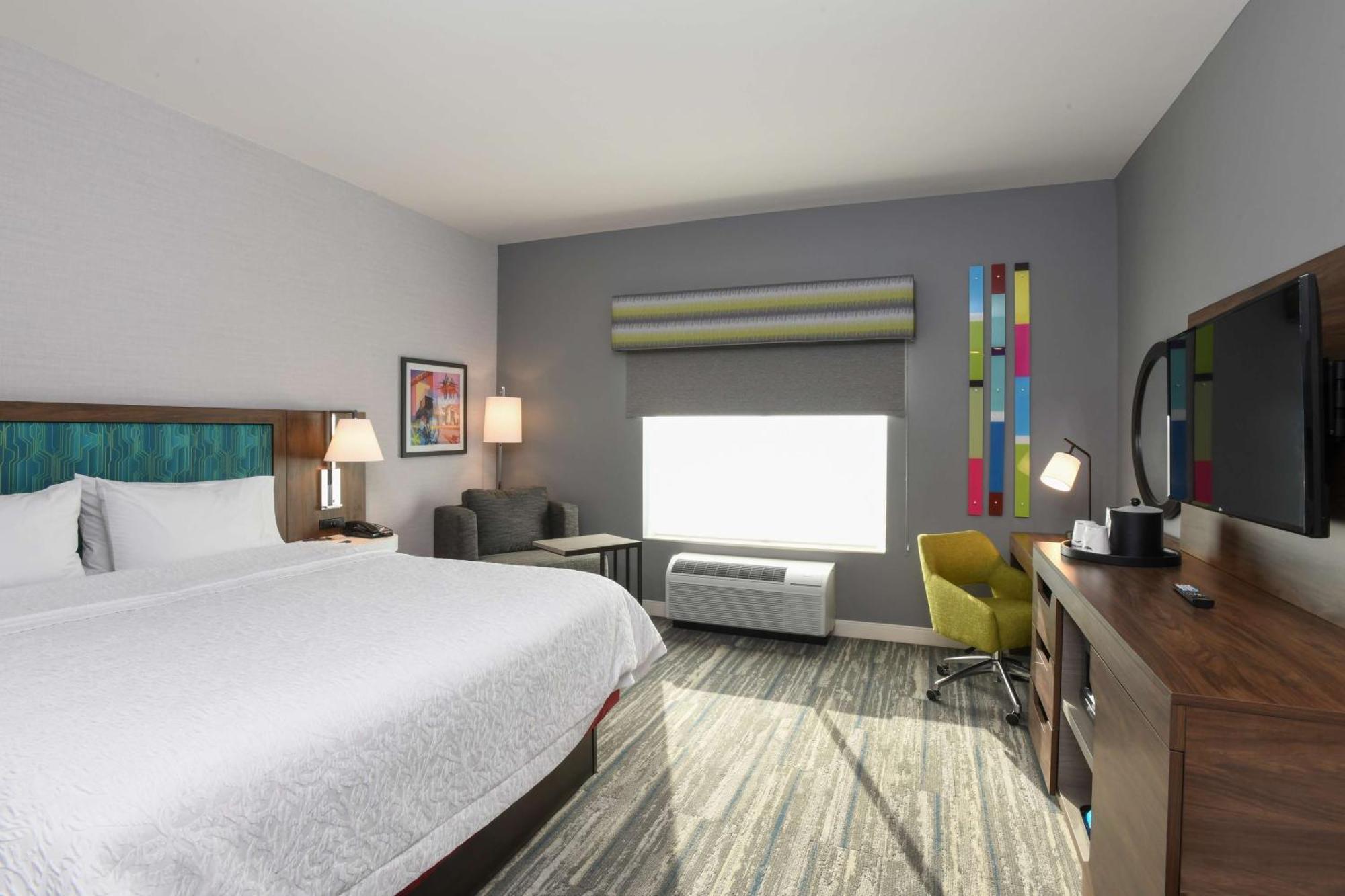Hampton Inn & Suites Cincinnati Liberty Township Уэст-Честер Экстерьер фото