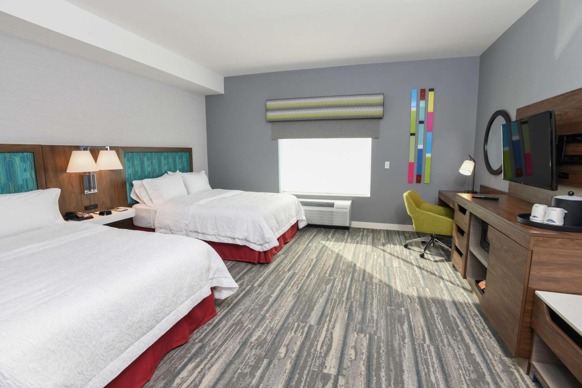 Hampton Inn & Suites Cincinnati Liberty Township Уэст-Честер Экстерьер фото