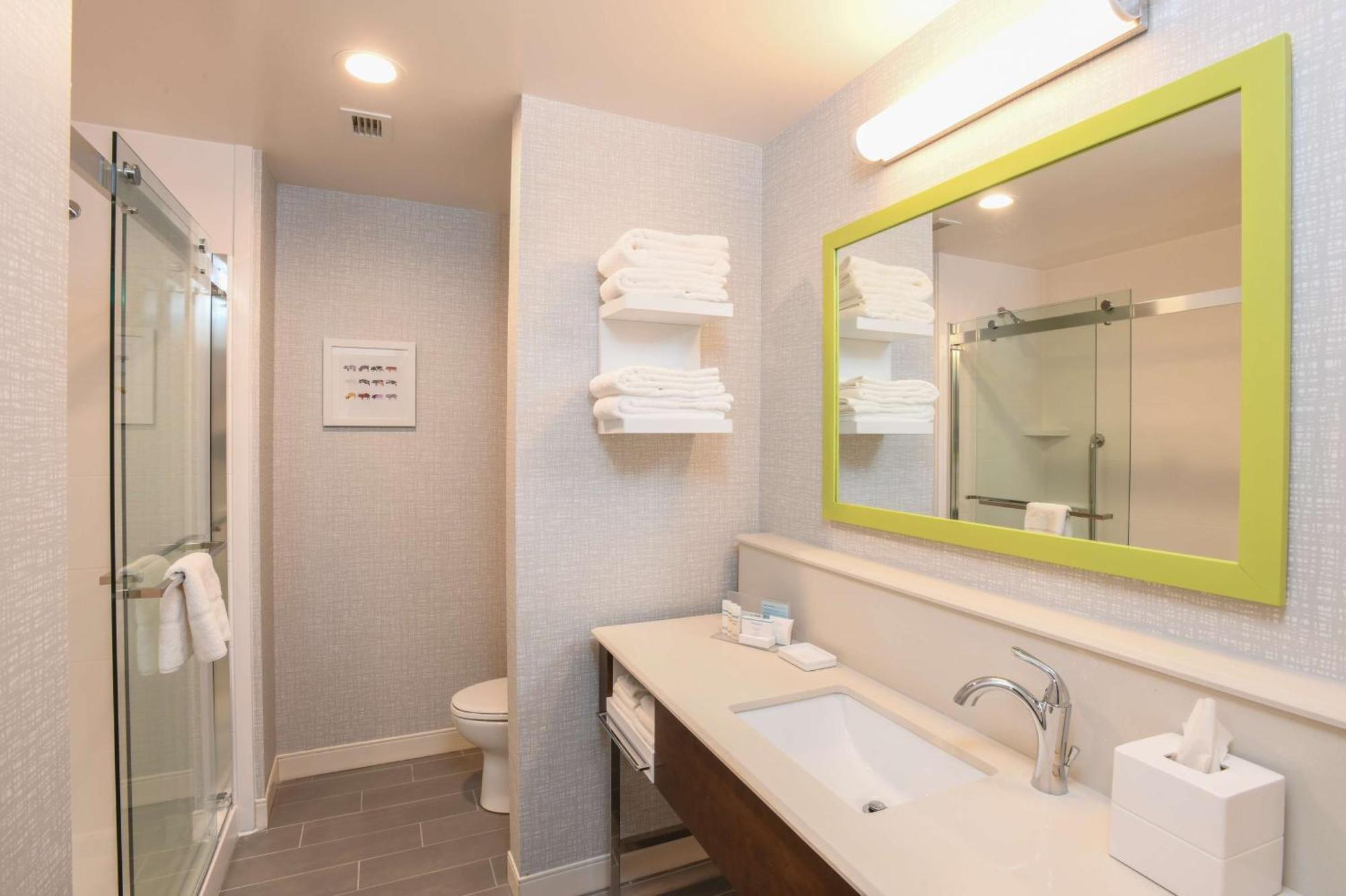 Hampton Inn & Suites Cincinnati Liberty Township Уэст-Честер Экстерьер фото