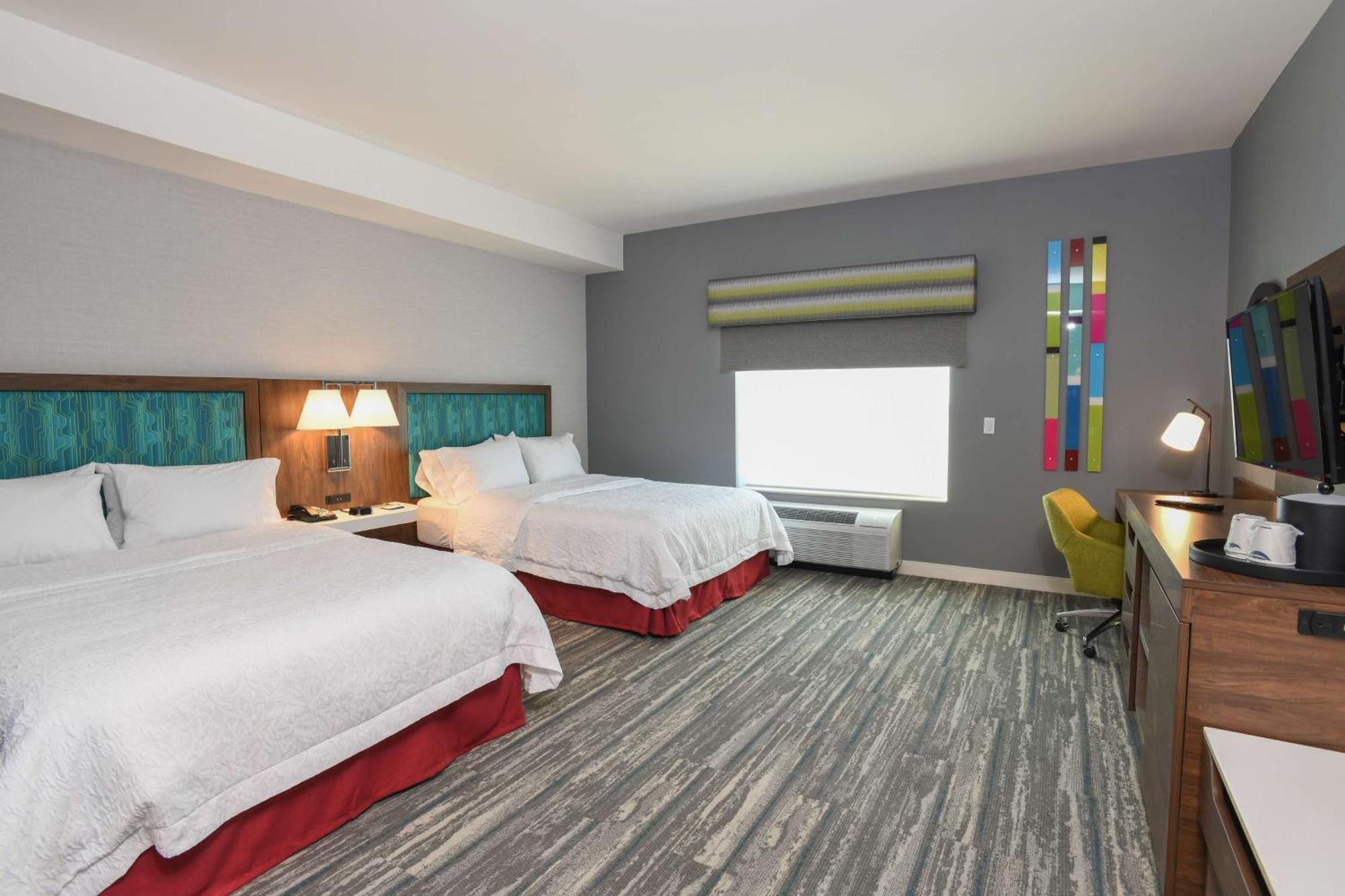 Hampton Inn & Suites Cincinnati Liberty Township Уэст-Честер Экстерьер фото