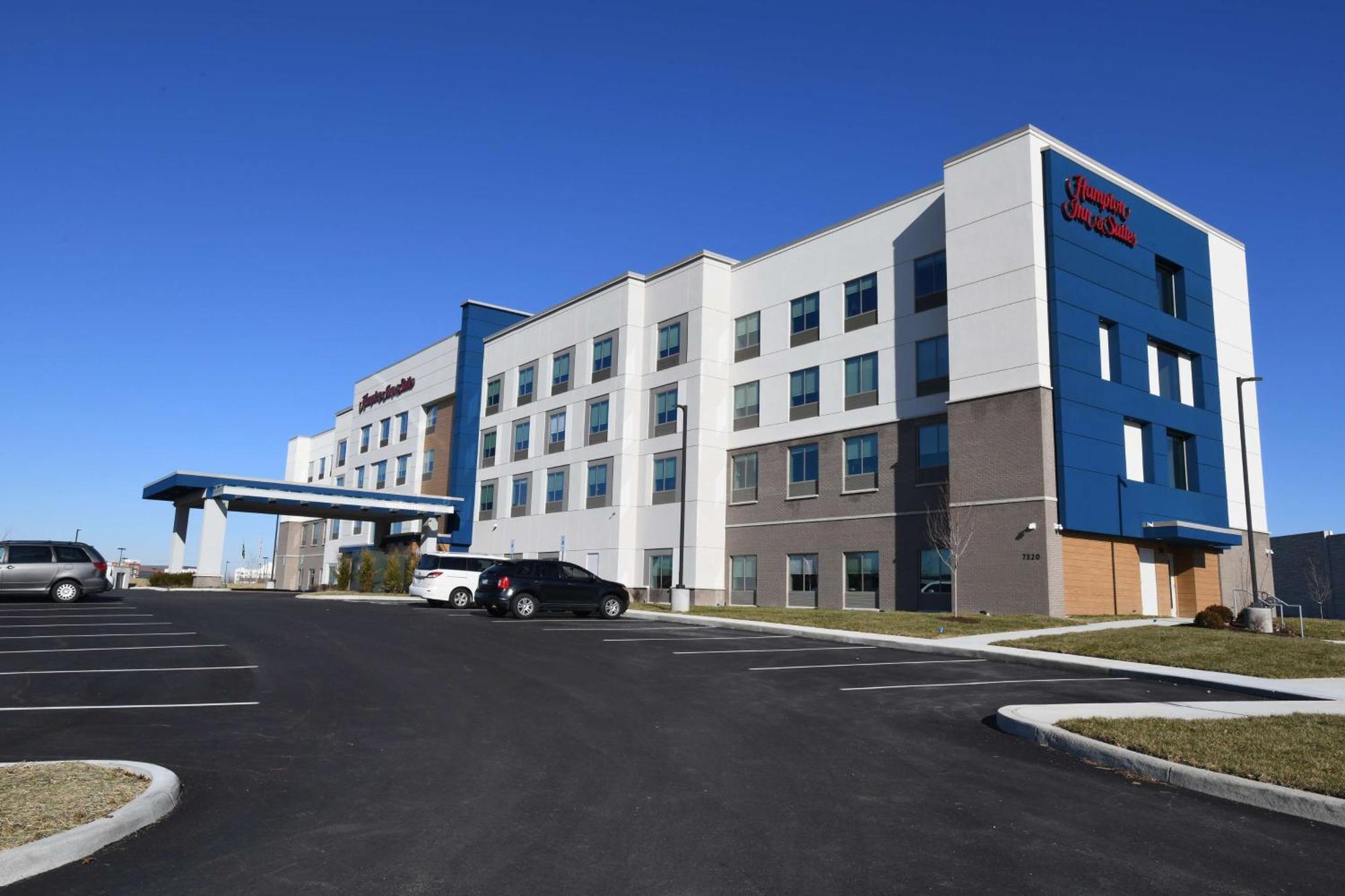 Hampton Inn & Suites Cincinnati Liberty Township Уэст-Честер Экстерьер фото